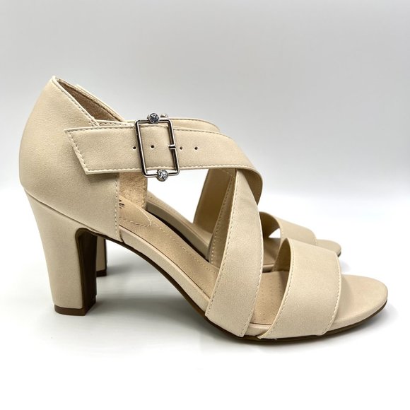 Lifestride Womens Carlyle Beige Cream Nude‎ Tan Faux Vegan Leather Heels Shoes - Picture 1 of 14